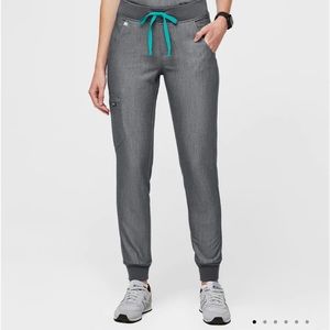 FIGS graphite Zamora Jogger size MP